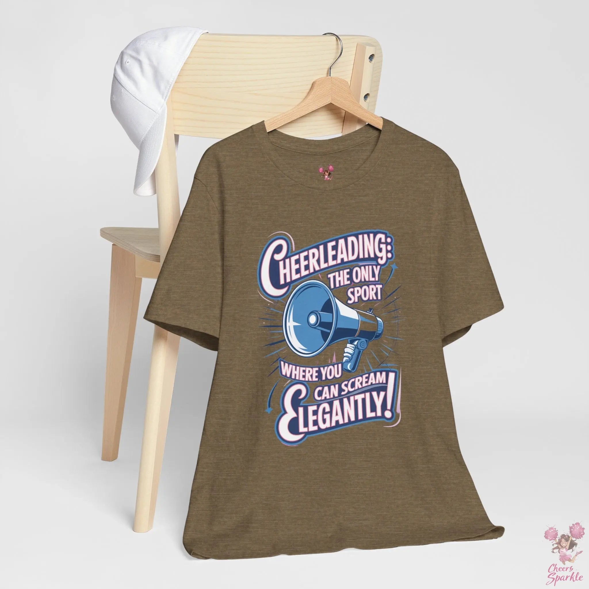 Cheerleading T-Shirt „Cheerleading: The Only Sport Where You Can Scream Elegantly!“ Cheers and Sparkle