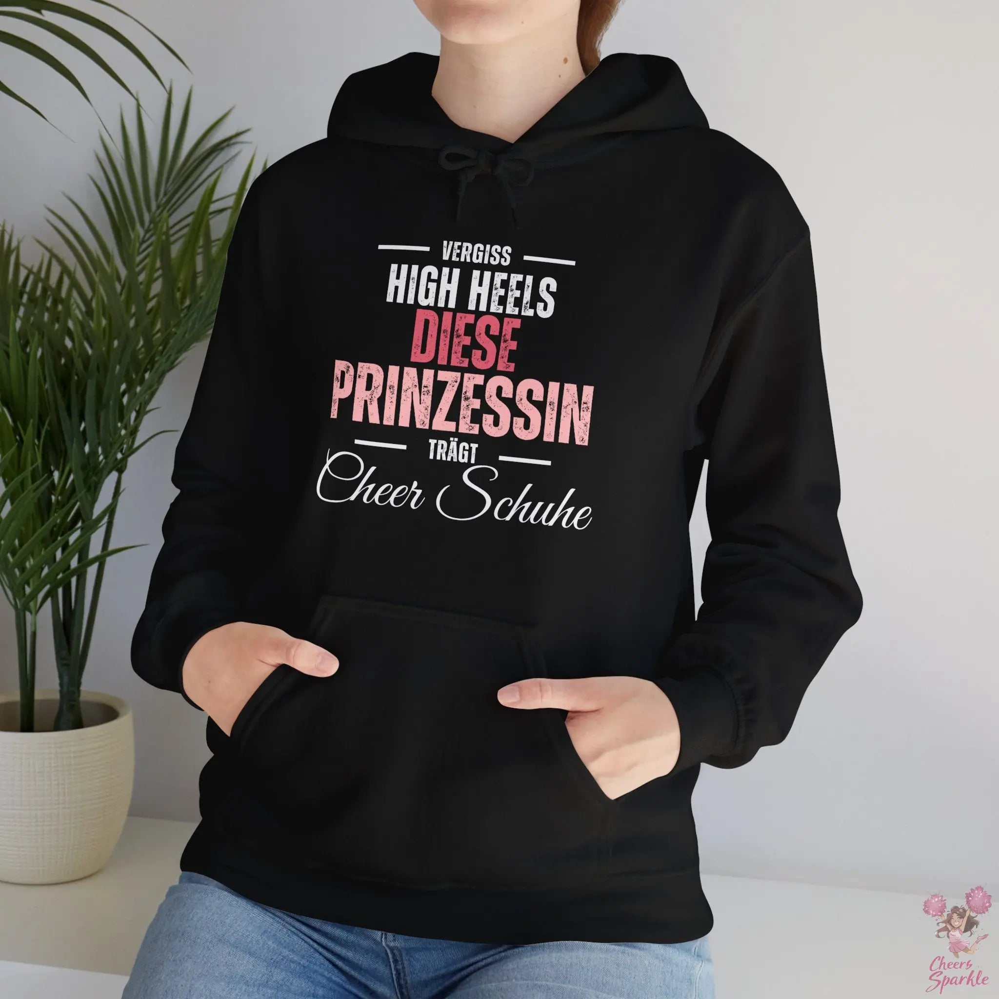 Hoodie „Vergiss Highheels, diese Prinzessin trägt Cheer Schuhe“ Printify