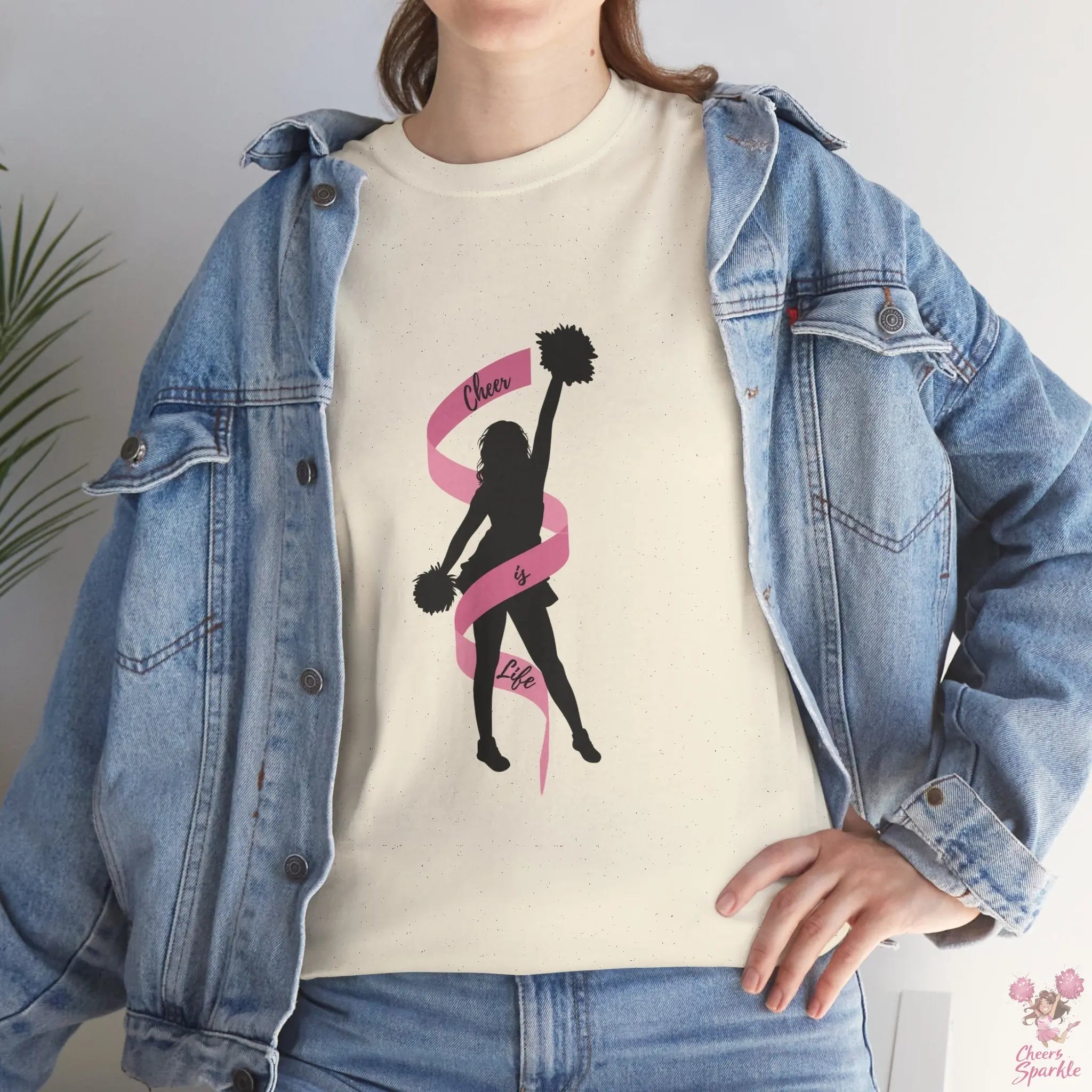 Heavy Cotton T-Shirt „Cheer is Life“ Printify