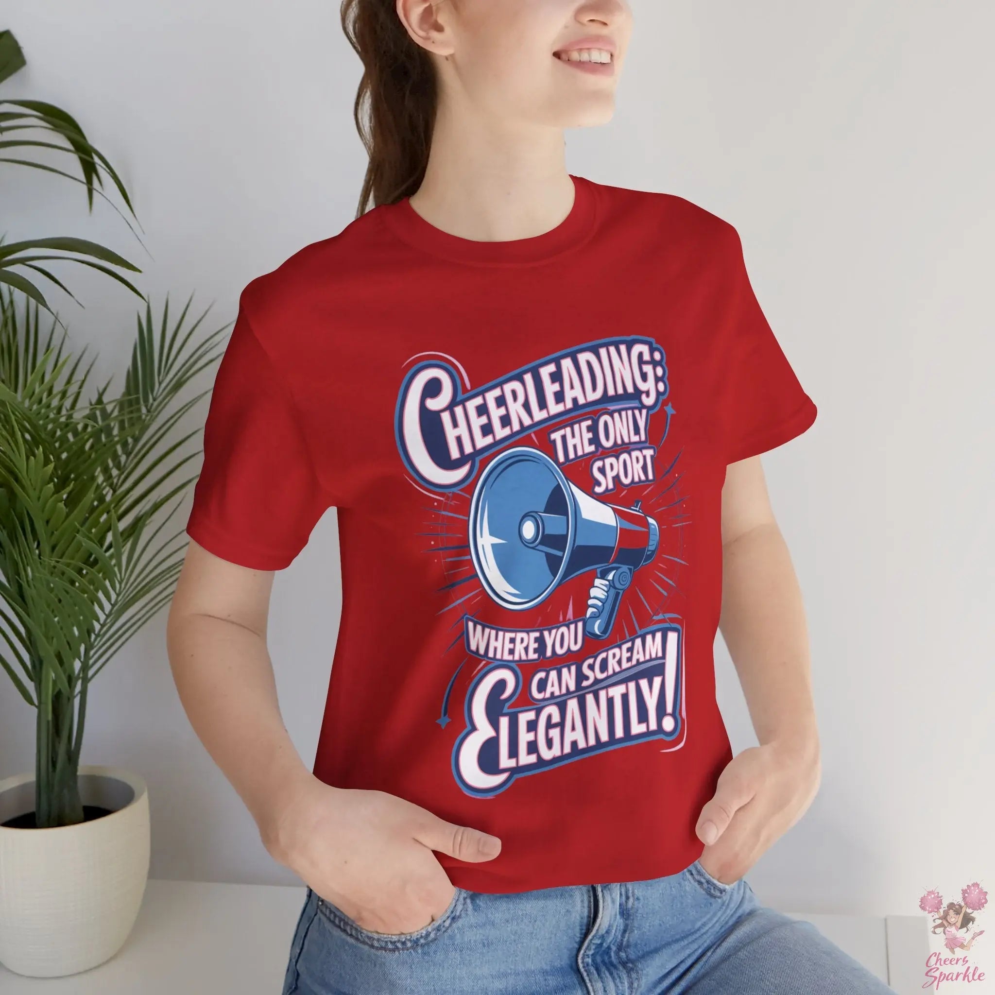 Cheerleading T-Shirt „Cheerleading: The Only Sport Where You Can Scream Elegantly!“ Cheers and Sparkle