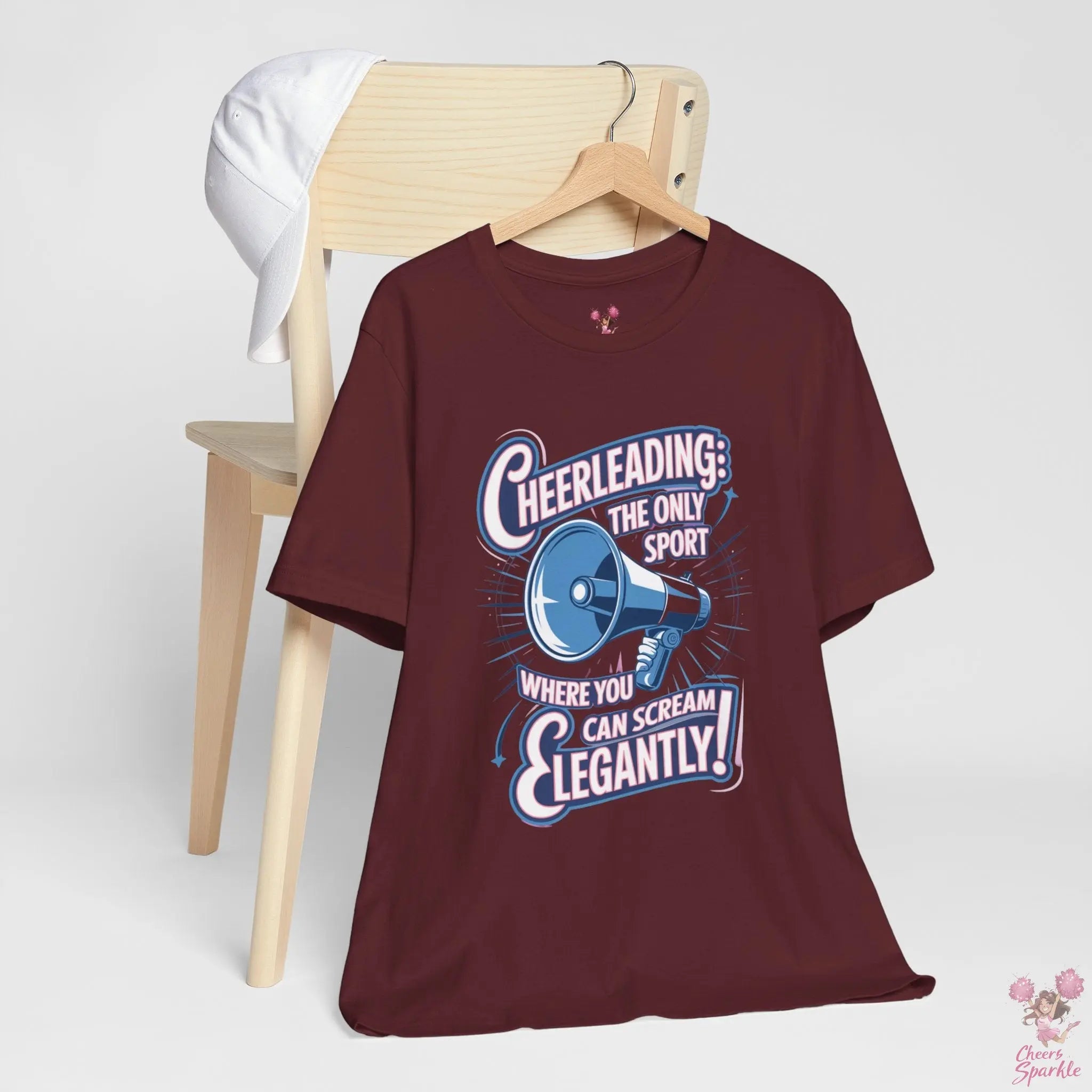 Cheerleading T-Shirt „Cheerleading: The Only Sport Where You Can Scream Elegantly!“ Cheers and Sparkle