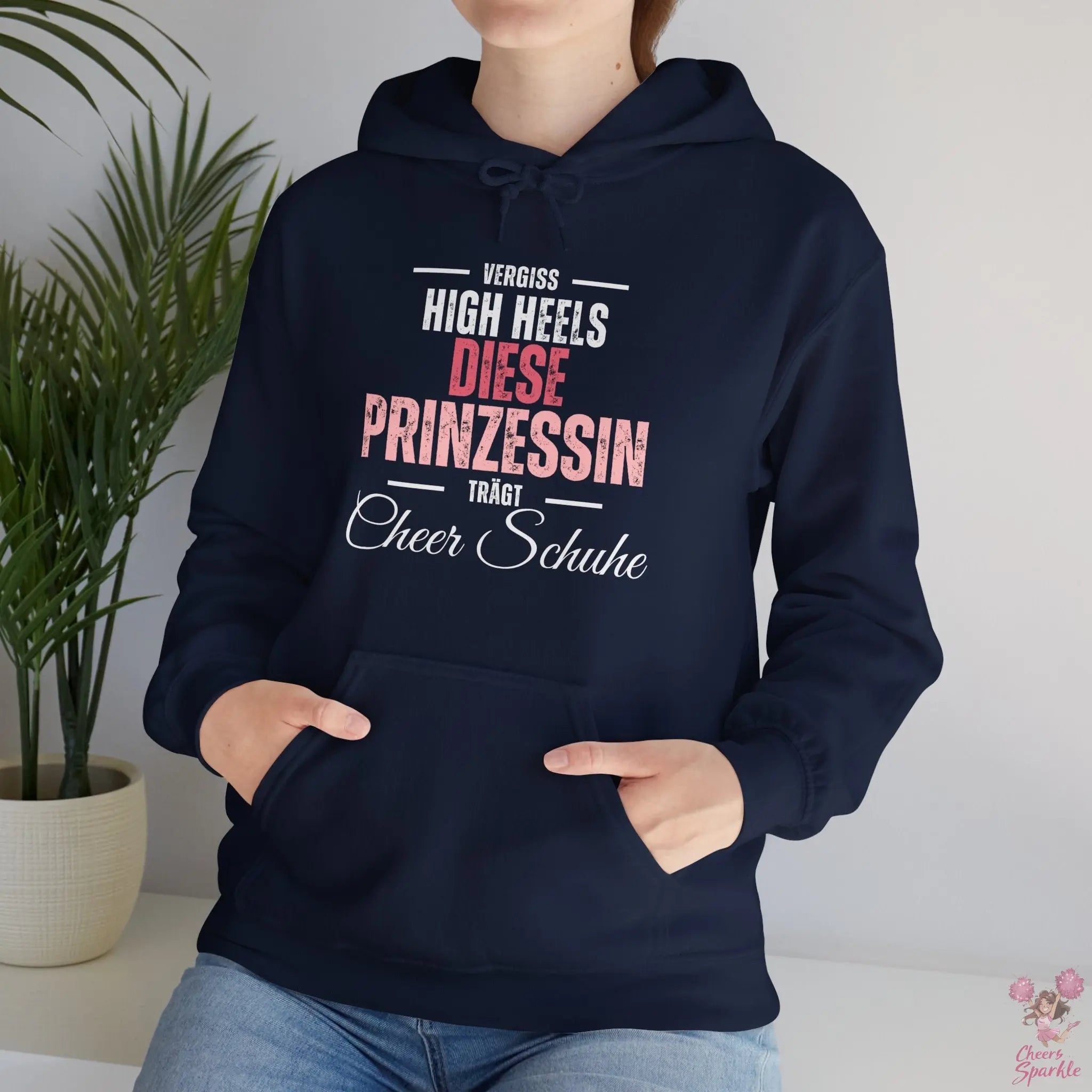 Hoodie „Vergiss Highheels, diese Prinzessin trägt Cheer Schuhe“ Printify