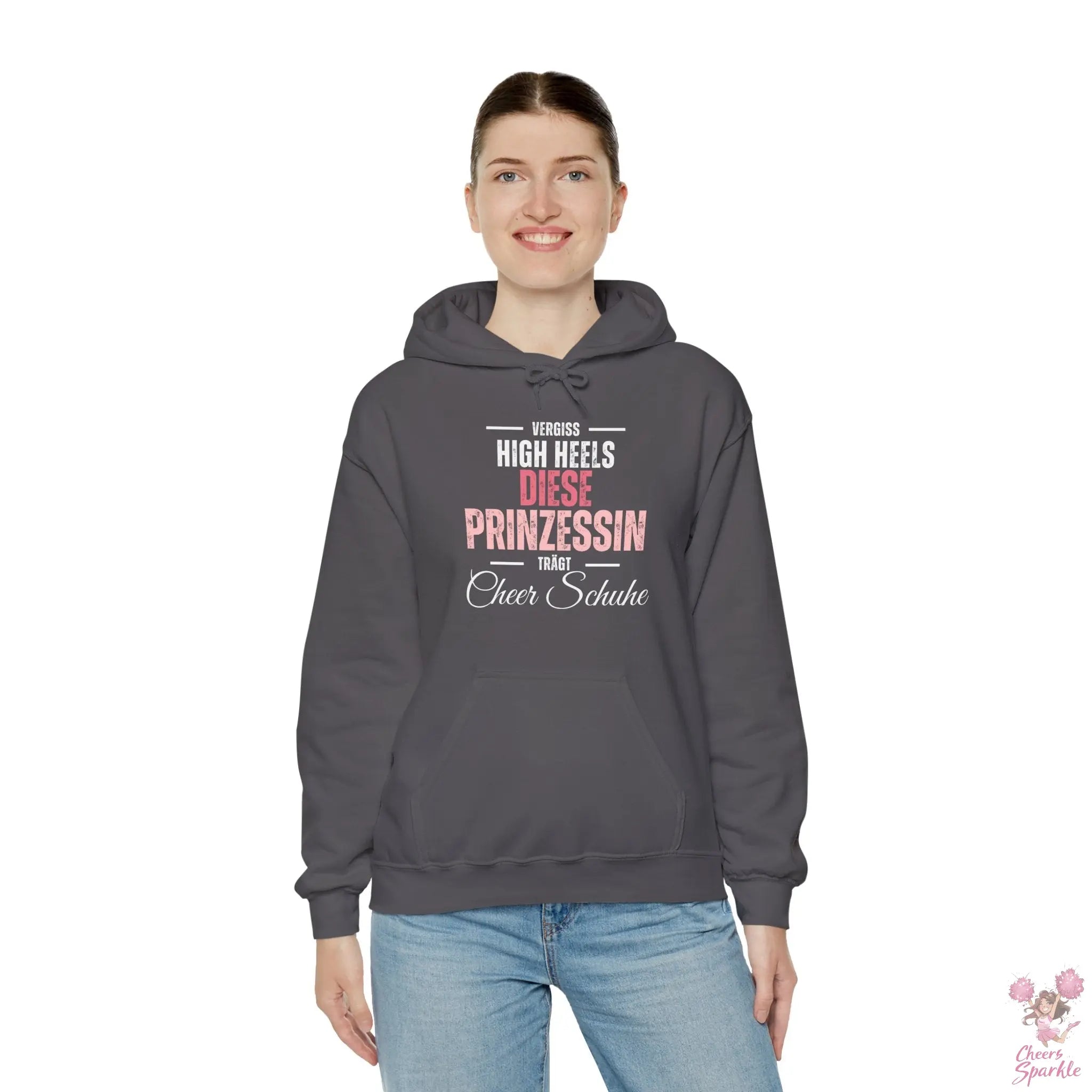 Hoodie „Vergiss Highheels, diese Prinzessin trägt Cheer Schuhe“ Printify