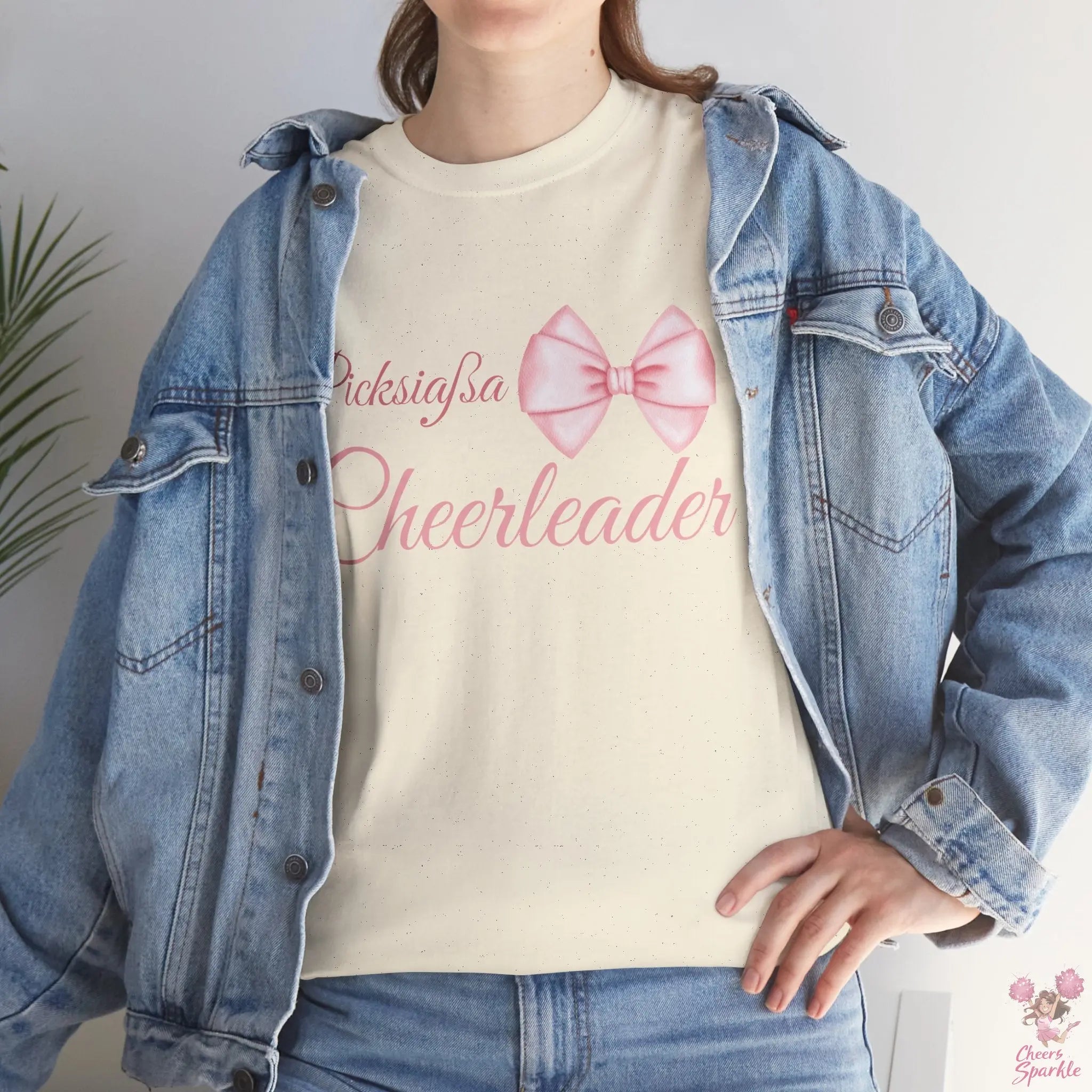 Cheerleader T-Shirt mit Schleifen-Design Printify