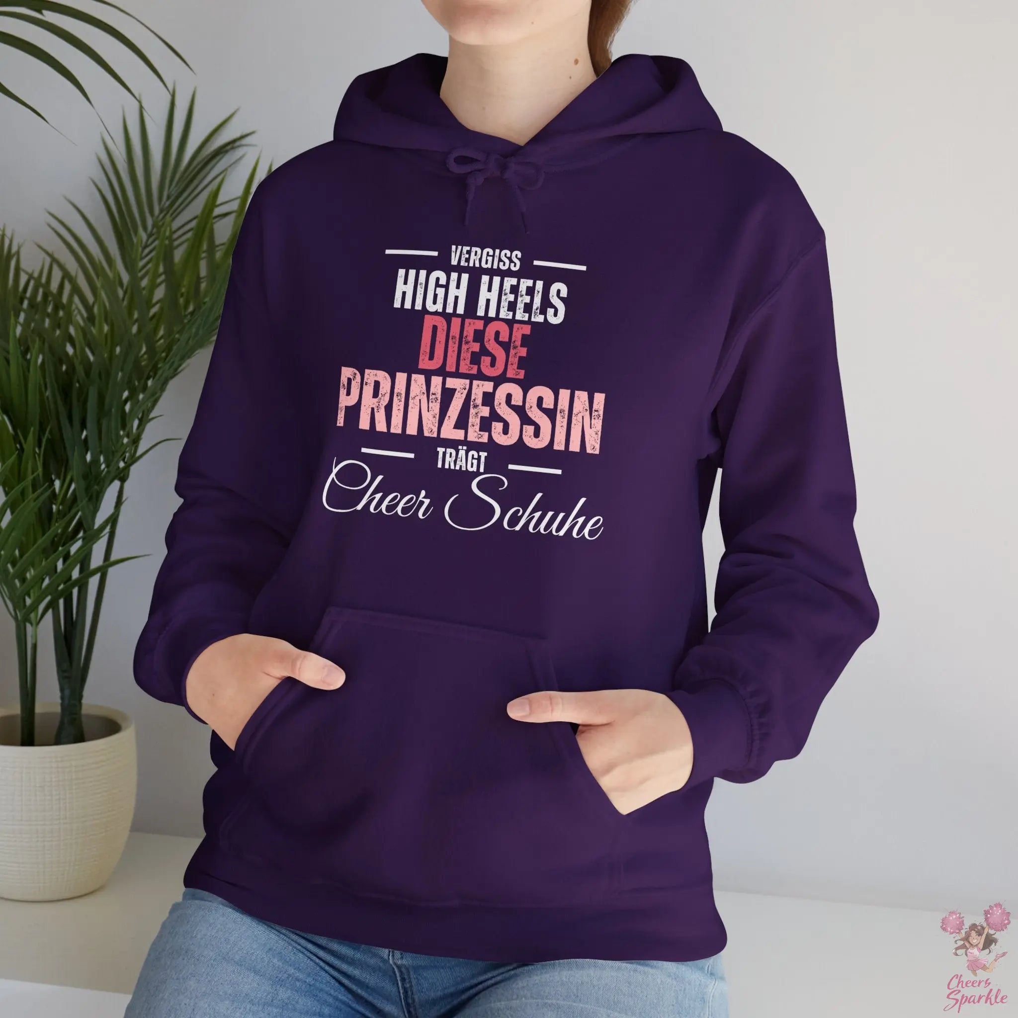 Hoodie „Vergiss Highheels, diese Prinzessin trägt Cheer Schuhe“ Printify
