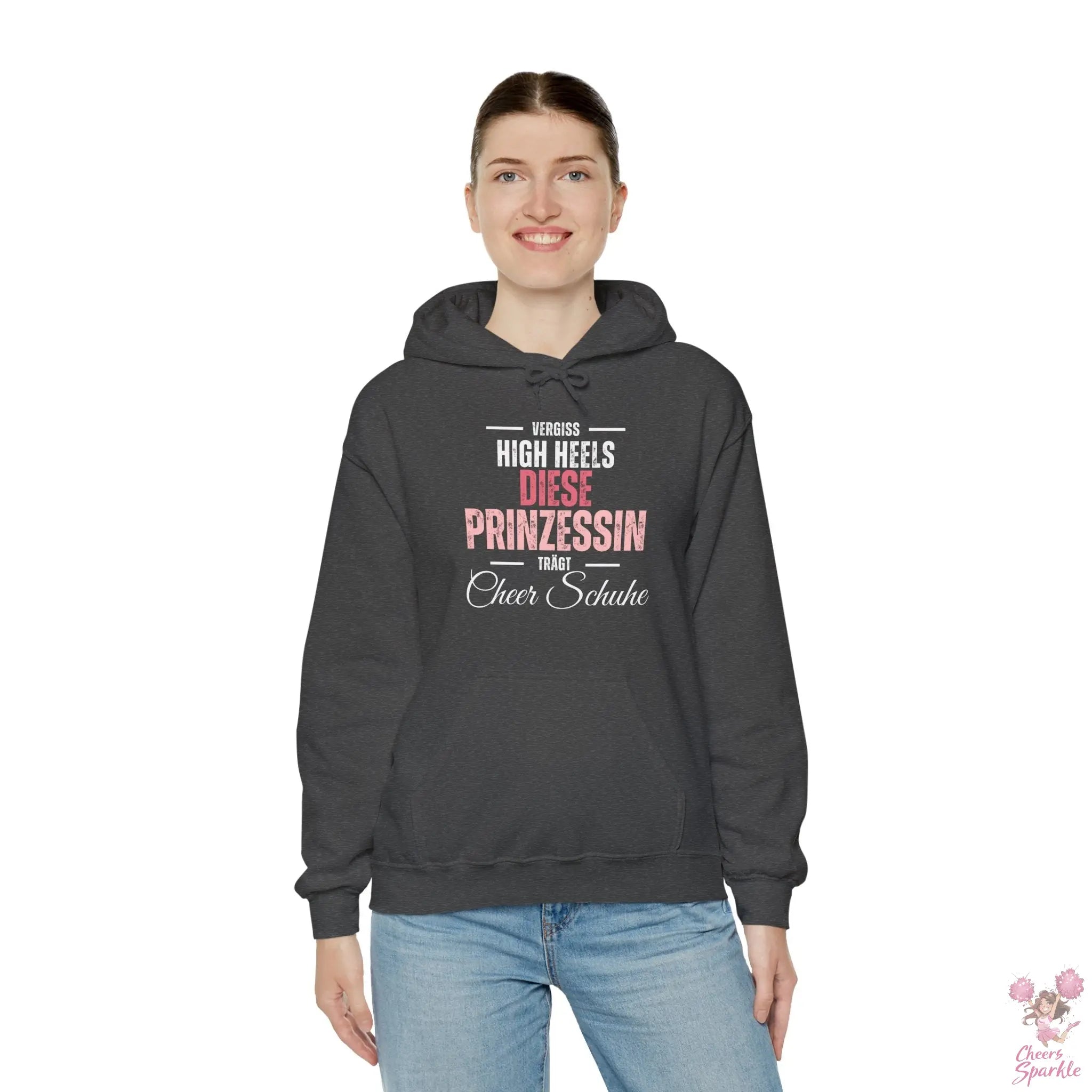 Hoodie „Vergiss Highheels, diese Prinzessin trägt Cheer Schuhe“ Printify