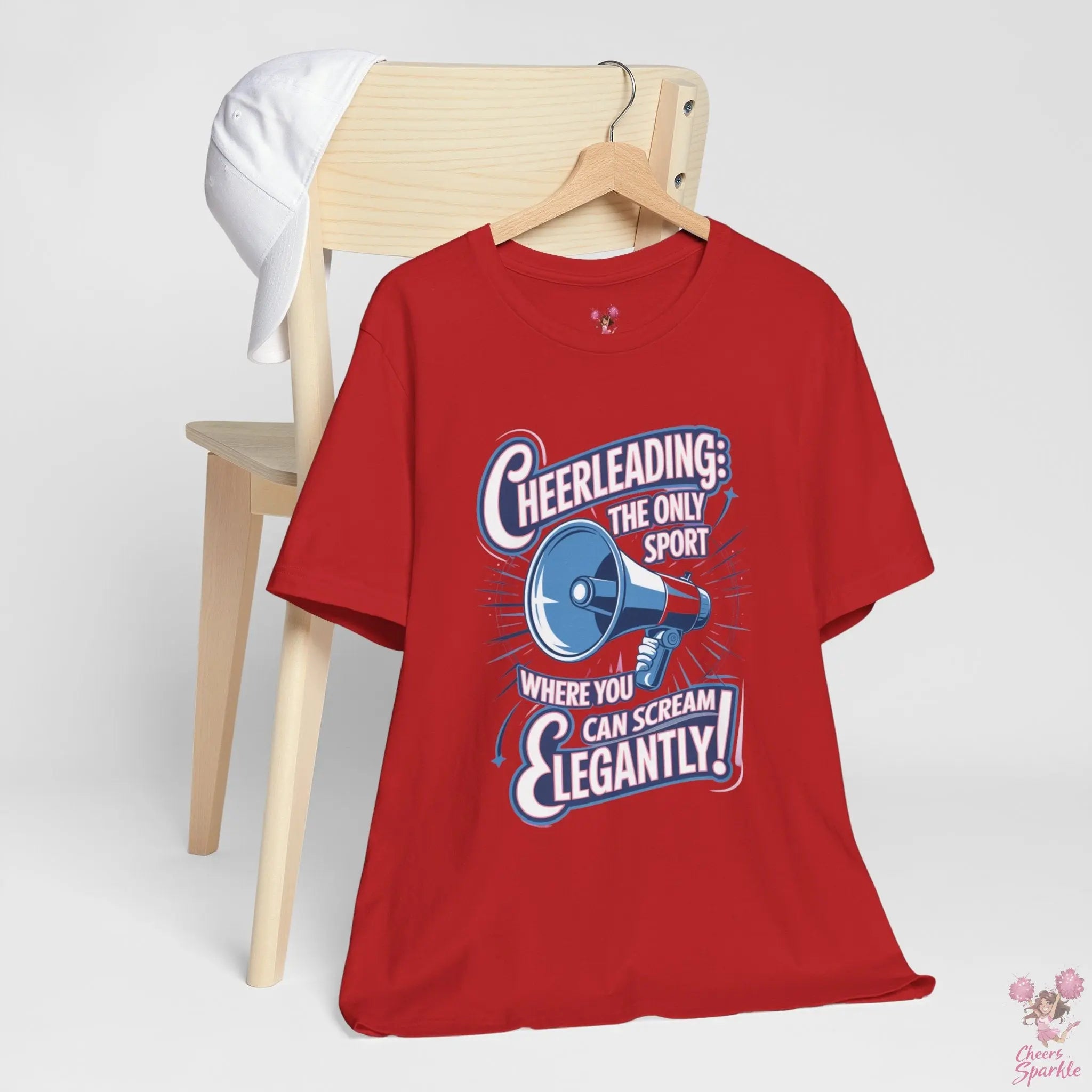 Cheerleading T-Shirt „Cheerleading: The Only Sport Where You Can Scream Elegantly!“ Cheers and Sparkle