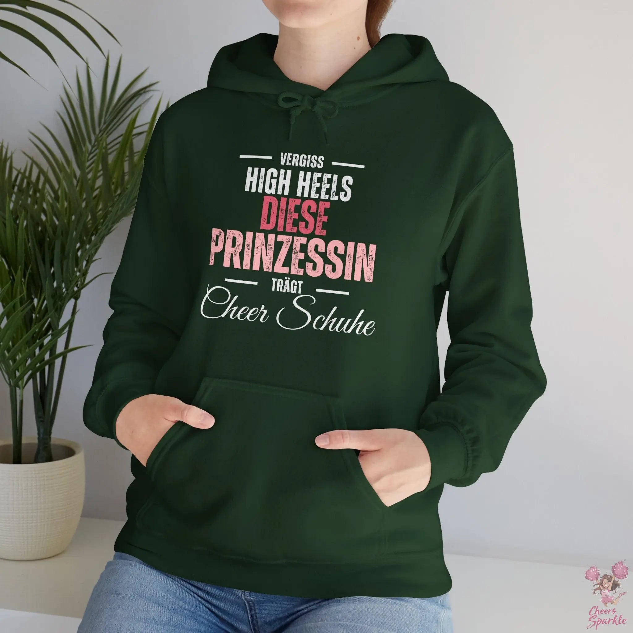 Hoodie „Vergiss Highheels, diese Prinzessin trägt Cheer Schuhe“ Printify